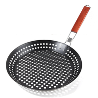 IPRee BBQ Grill Basket Round Perforated Grilling Pan with Folding Handle for Camping Picnic BBQ Folding Outdoor Barbecue