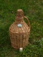 Ballonflasche im Vollweidenkorb - Ballonflasche im Vollweidenkorb