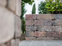 Mauerstein Antik,  gekantet