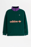Adidas - Fleecepullover mit Violetem Stehkragen in Tannengrün (Schwarz/ Grün) - EI6362