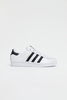 Adidas - Klassischer Superstar Sneaker in Weiß - EG4958