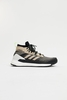 Adidas - Terrex Free Hiker - Halbhoher outdoor Sneaker mit boost Sole - EF2156