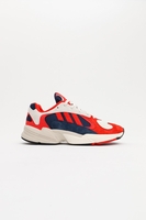 Adidas - Yung 1 - 90s inspirierter Sneaker mit verschiedenen Materiallagen in Signalrot - B37615