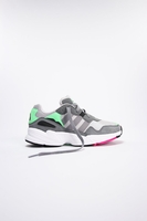 Adidas - Yung 96 Sneaker in Grau - F35020