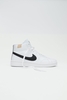 Nike - Court Royale 2 MID Retro Sneaker in Weiß mit schwarzem Swoosh - CQ9179-100