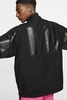 Nike - Leichte Regenjacke in Schwarz mit Logo - CT2531-010