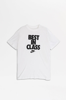 Nike - Weißes Tee mit Best in class Druckmotiv - BV7530-100