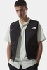 The North Face - Black Box Gilet in Schwarz mit Brusttaschen - NF0A557FJK31