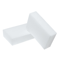 3M™ Scotch-Brite™ Fleckenradierer 4000R,  weiß ERA4000RN,  1 Karton = 30 Stück,  110mm x 70mm