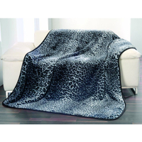 Gözze Cashmere-Feeling Mikrofaserdecke 40087-90-5020,  Farbe: „Schnee-Leopard“,  silber