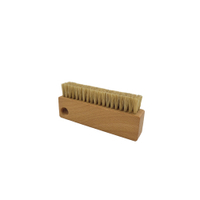 Waldkraft Nagelbürste schmal aus Buchenholz,  geölt,  9, 5 cm 10040 01 21 600,  Holzbürste mit hellen Naturborsten