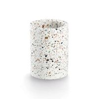 Zeller Zahnputzbecher Terrazzo,  Zement 18952,  Maße (L x B x H): 8, 2 x 8, 2 x 11 cm