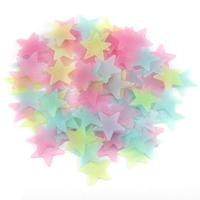 100pcs wunderschöne nachtleuchtende fluoreszierende Glühen-Stern-Aufkleber