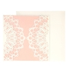 10X Laser-Schnitt-elegante Einladungs-Karten-Set für die Brautdusche Geburtstag Beige Umschlag Hohle Kartenhalter Rosa Inner Blatt Empfindliche geschnitzte Blumen