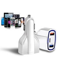 12-24-V-Autoladegerät-Adapter PD und Dual-USB-Triple-Port-Schnellladegerät
