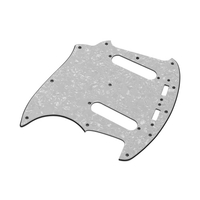 3-lagiges PVC-E-Gitarren-Schlagbrett mit 2 Single-Coil-Aufnahmeloch für Fender Mustang MG69-Gitarrenersatzteil schwarz