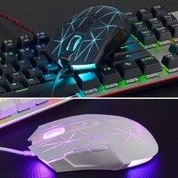 Ajazz AJ52 7 RGB-Modi mit Hintergrundbeleuchtung Professionelle E-Sport-Gaming-Maus mit Kabel und einstellbarer DPI 750/1000/1250/1500/1750/2000/2500 Weiß + Muster