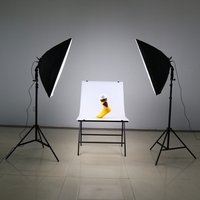 Andoer LED Fotografie Studio Beleuchtung Beleuchtungssatz mit 2 * 30W LED Lampe + 2 * Softbox * 2 * Licht Stand + 1 * Tragetasche