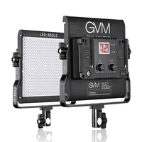 GVM LED-480LS Dimmbare zweifarbige LED-Videoplattenleuchte CRI97 + TLCI97 2300K-6800K Aluminiumlegierungs-Gehäuse mit U-Klammer für Porträt-Interview Filmherstellung Studio Fotografie Beleuchtung 29W