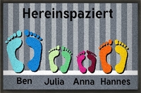 Personalisierbare Fußmatte mit Fußabdrücken Family