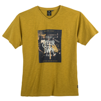 Replika Übergrößen T-Shirt senfgelb Retro-Fotoprint