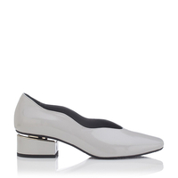 Blockabsatz Schuhe mit Karee-Spitze Carina Lackleder Grau