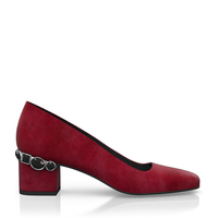 Schuhe mit Schmuckabsatz 8192