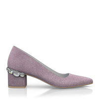 Schuhe mit Schmuckabsatz 8206