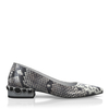 Schuhe mit Schmuckabsatz 8488