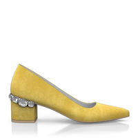 Schuhe mit Schmuckabsatz 8592