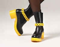 Stiefeletten mit bunter Sohle 26470
