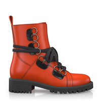 Stiefeletten mit robuster Sohle 10739