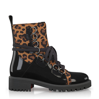 Stiefeletten mit robuster Sohle 10742