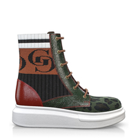 Stiefeletten mit robuster Sohle 11516