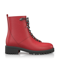 Stiefeletten mit robuster Sohle 11813