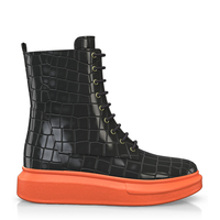 Stiefeletten mit robuster Sohle 13772