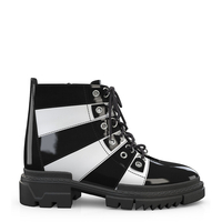 Stiefeletten mit robuster Sohle 8112