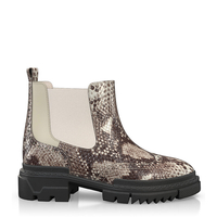 Stiefeletten mit robuster Sohle 8215