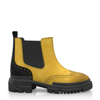 Stiefeletten mit robuster Sohle 8220