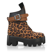 Stiefeletten mit robuster Sohle 8249
