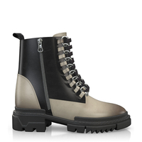Stiefeletten mit robuster Sohle 8301