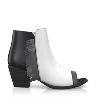 Zehenfreie Stiefelette mit Fransen 2447