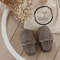 Cosy Roots Veganer Krabbelschuh Khaki / Earth Collection Gr. 18