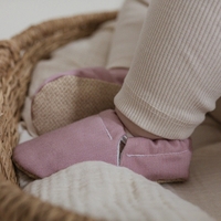 Cosy Roots Veganer Krabbelschuh Rose - Earth Collection - Gr.
