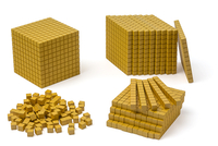Goldenes Würfelmaterial