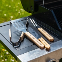 Personalisiertes Grillbesteck mit Tasche
