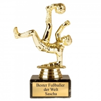 Pokal Fußballer mit Gravur
