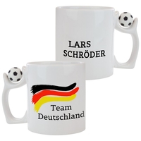 Tasse mit Fußballflagge