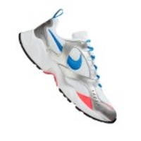 NIKE Air Heights Sneaker (102)