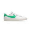 NIKE Blazer Low Leather Sneaker (105)